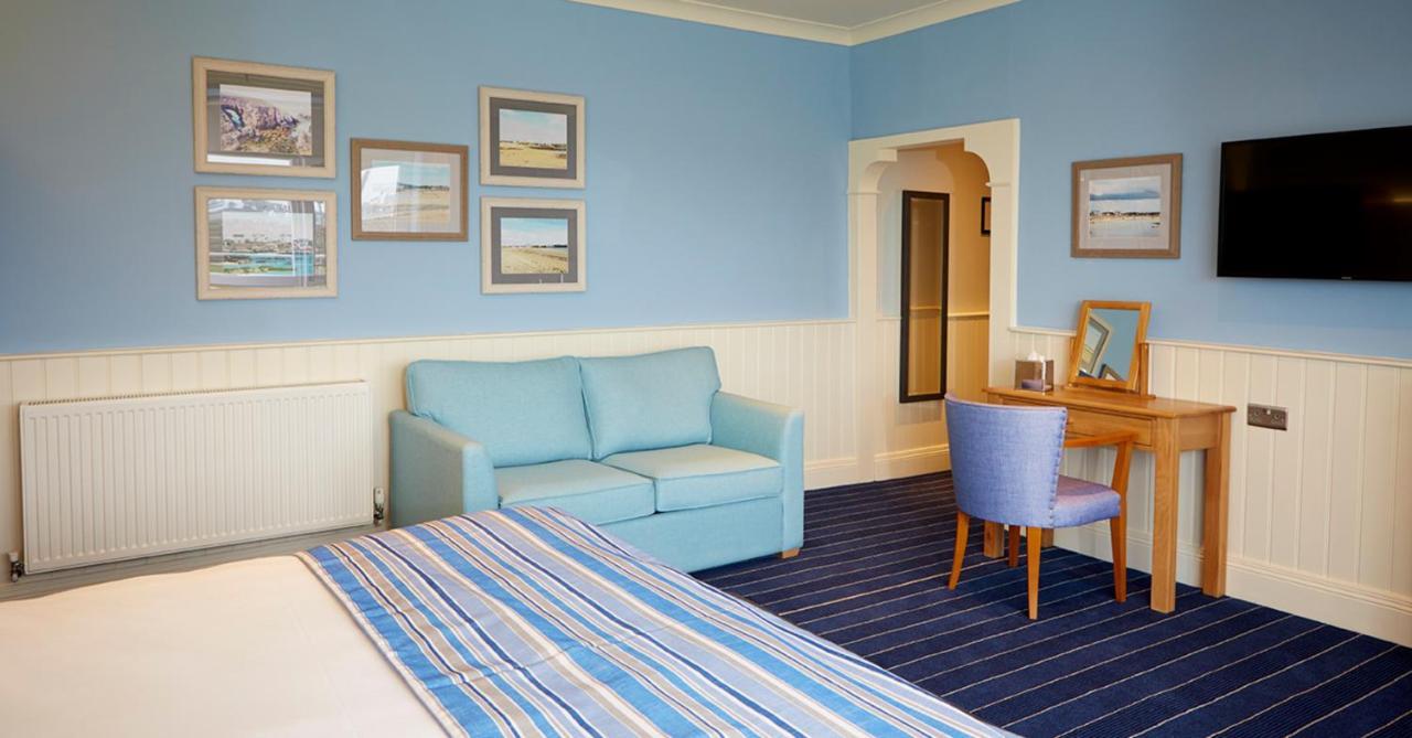 Trearddur Bay Hotel Экстерьер фото