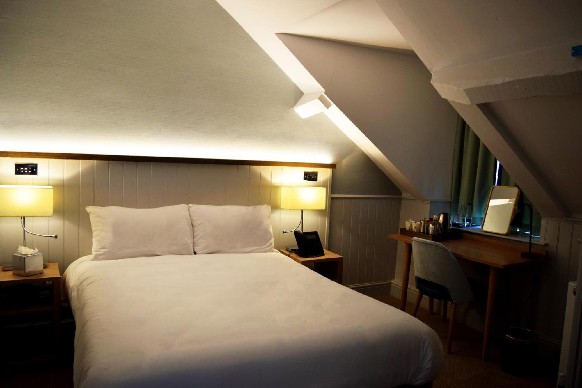 Trearddur Bay Hotel Экстерьер фото